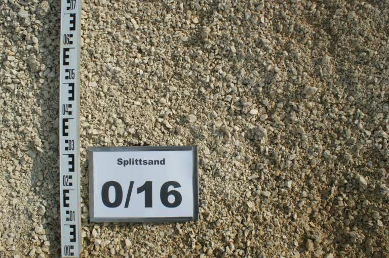 Jurakalk Splittsand 0-16 mm