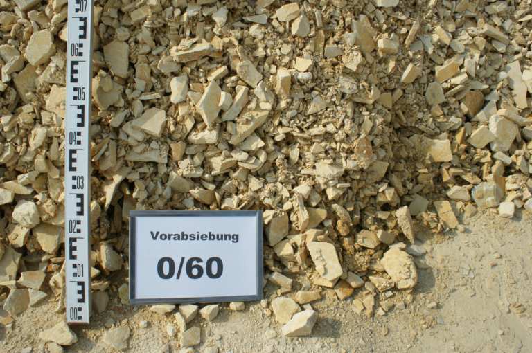 Jurakalk Vorabsiebung grob (ca. 0/60)